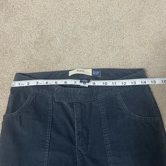 EUC Gap Corduroy Pants Size 6R Flare - Picture 12 of 15